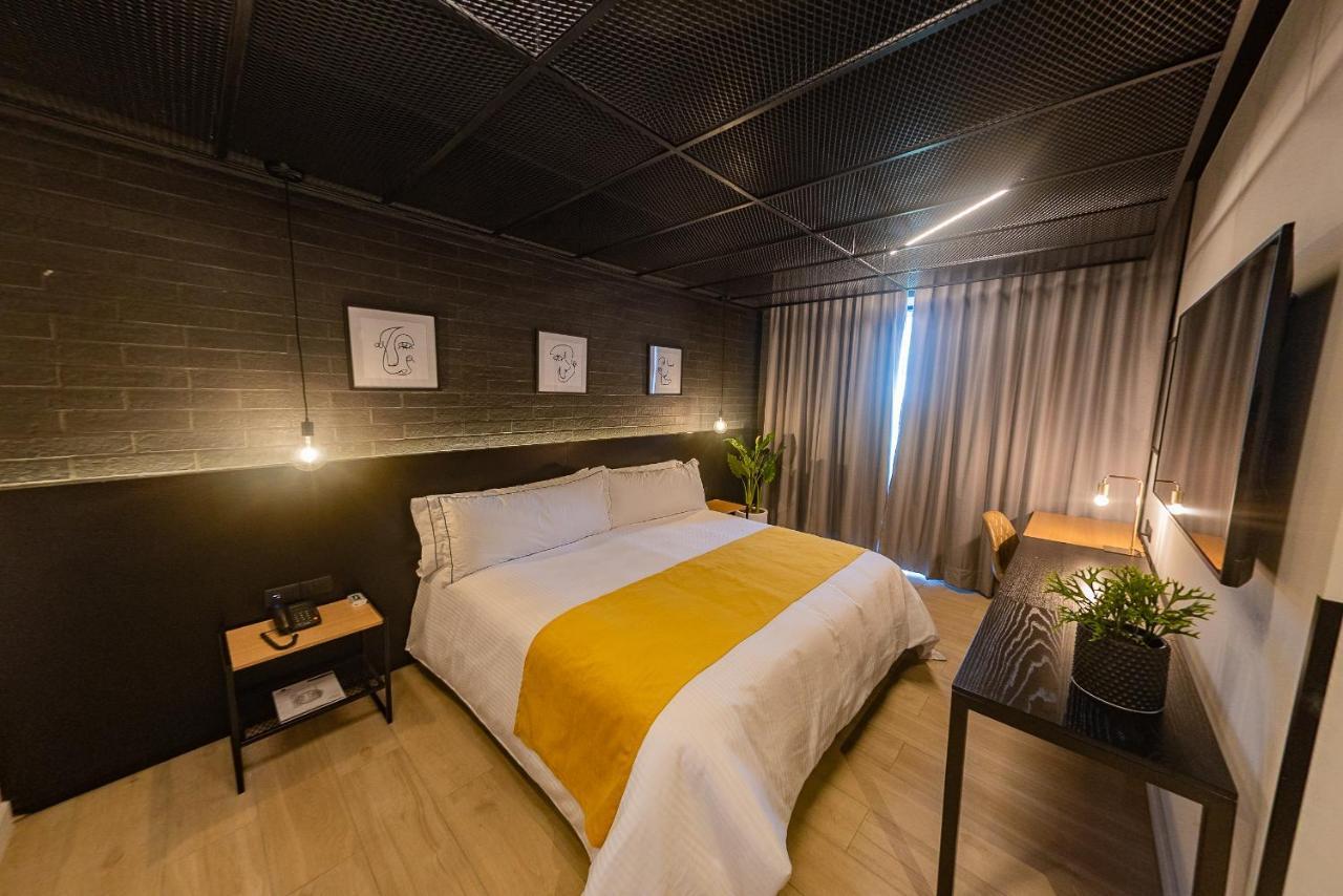 Fulton Business Luxury Hotel Guadalajara Exterior foto